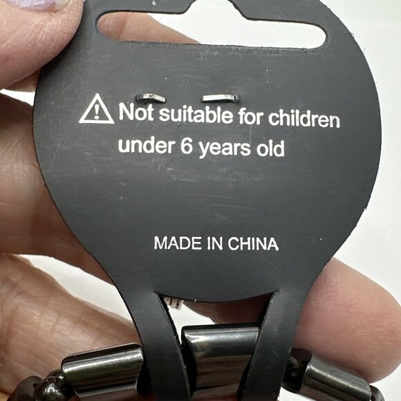 Fantasy Accessory Magnets Power Stretch Hematite Bracelet - Picture 5 of 7